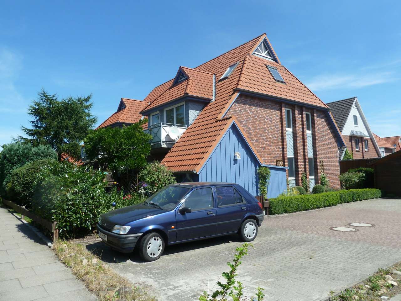 vermietetes Vierfamilienhaus in bevorzugter Wohnlage vermietetes Vierfamilienhaus in bevorzugter Wohnlage